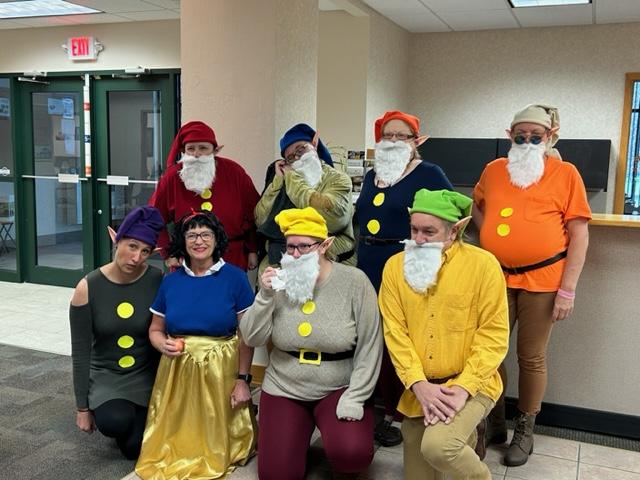 Snow White and the Seven Dwarves Halloween Costume